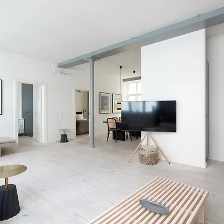 Appartement Stylish In Heart Of Cph Near Stroget & The Canals *