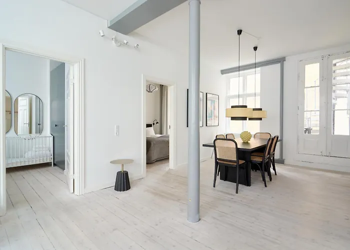 Stylish In Heart Of Cph Near Stroget & The Canals